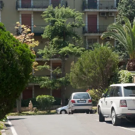 Mansarda Di Carlotta Holiday home *