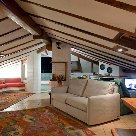 Mansarda Di Carlotta Holiday home